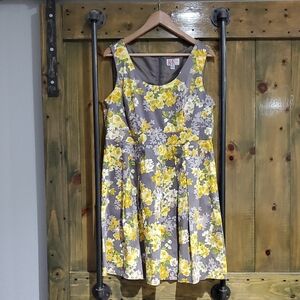 R&K Originals Floral Sleeveless Dress Pleats Feminine Flirty Fun Wedding Guest